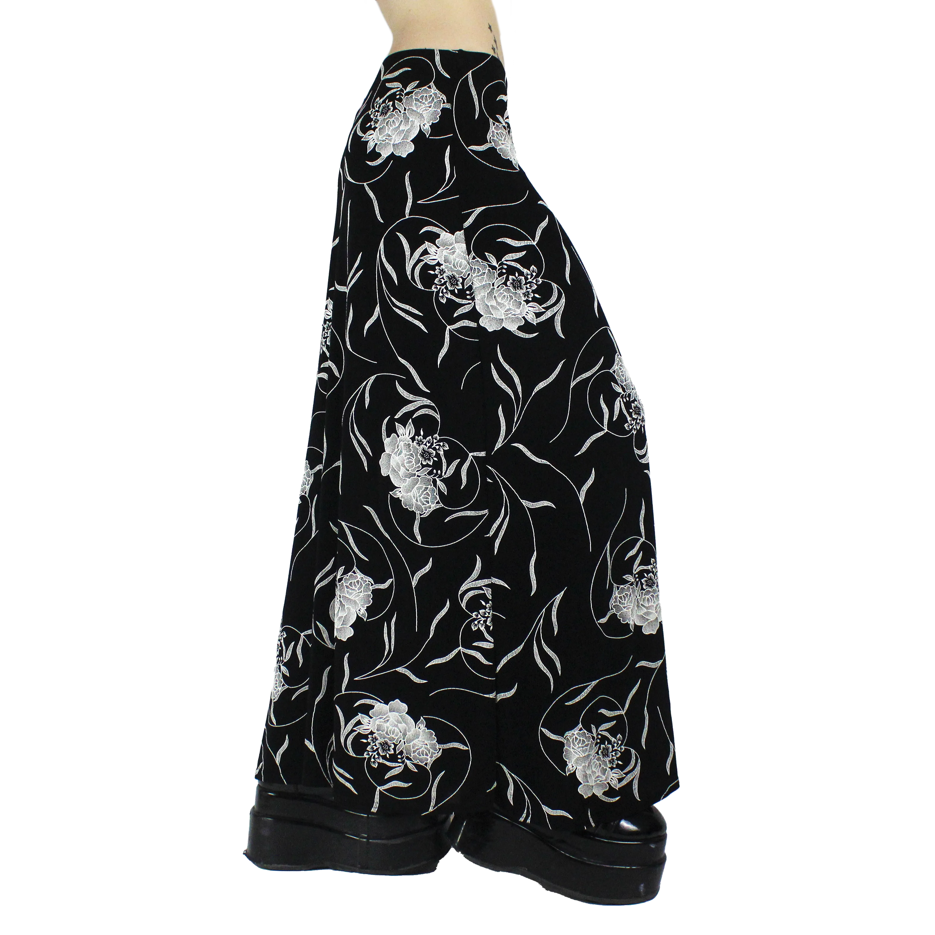 90s Slinky Maxi Skirt (M)
