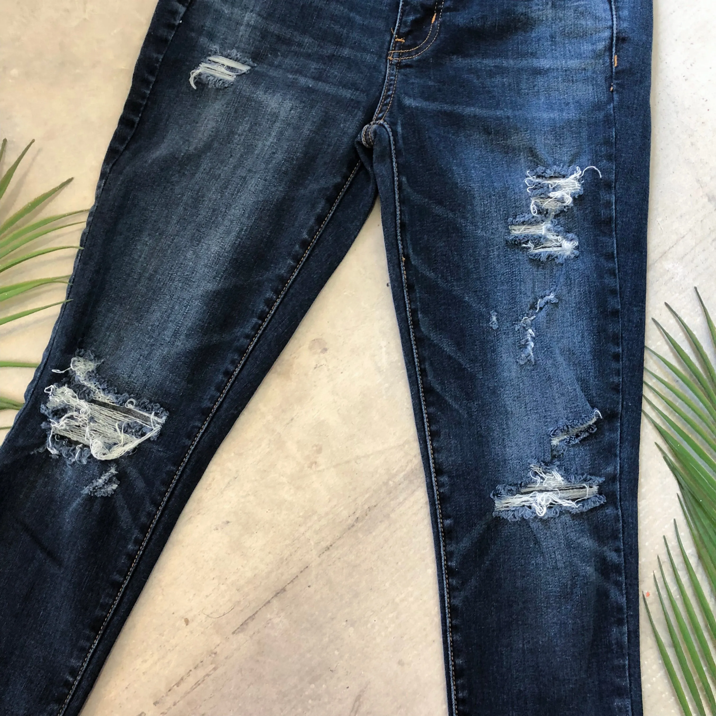 American Eagle Hi-Rise Jegging - Size 2