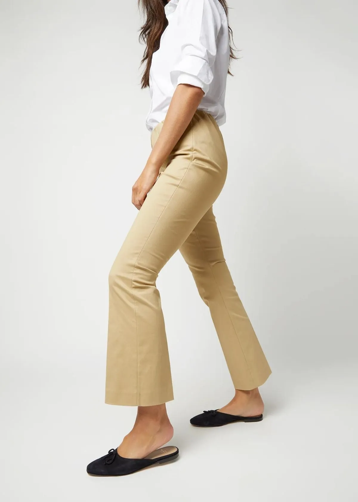 ANN MASHBURN Faye Flare Cropped Pant - Khaki Stretch Sateen