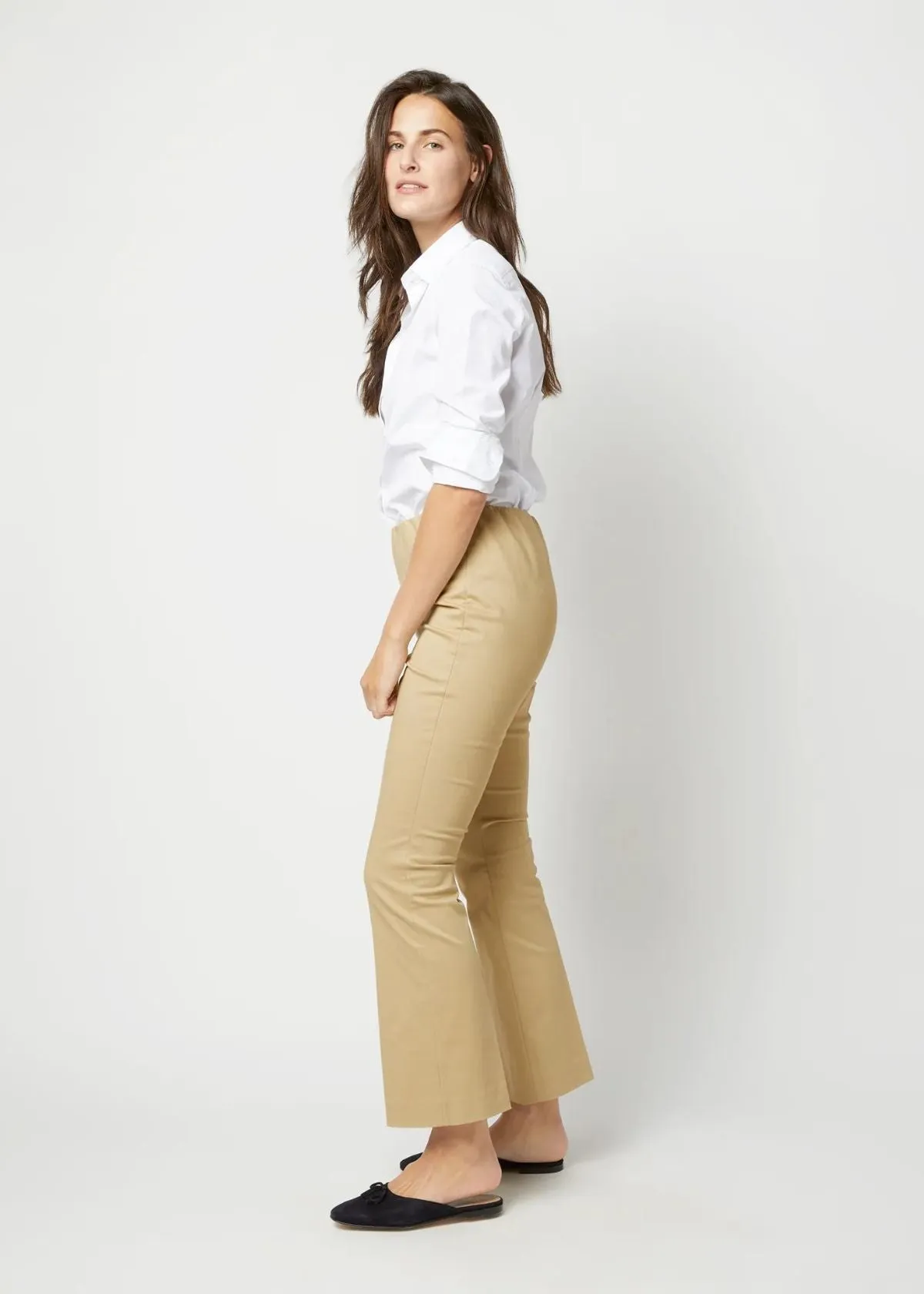 ANN MASHBURN Faye Flare Cropped Pant - Khaki Stretch Sateen