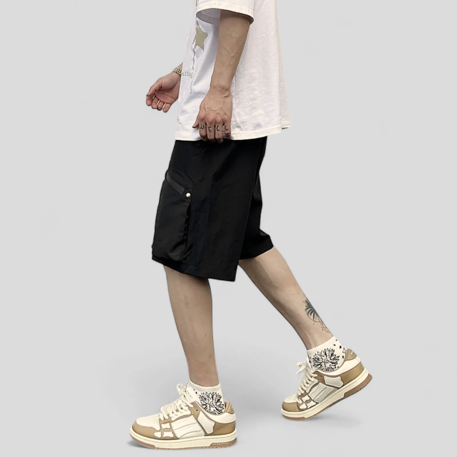 Baggy fit large front pocket cargo pants