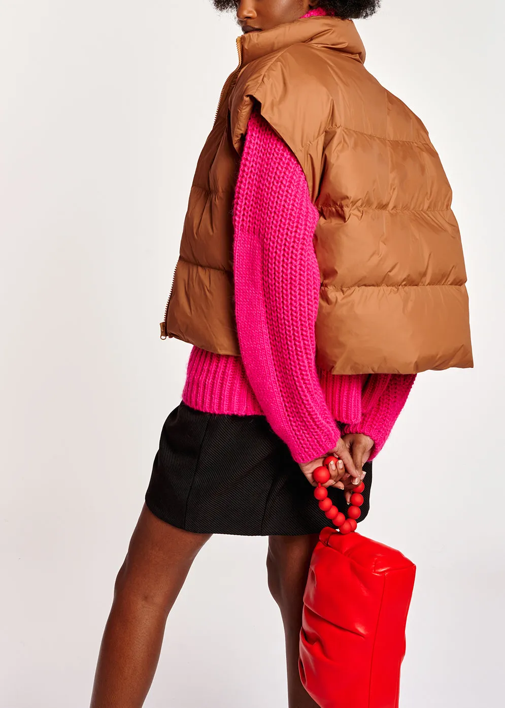 Brown sleeveless puffer jacket