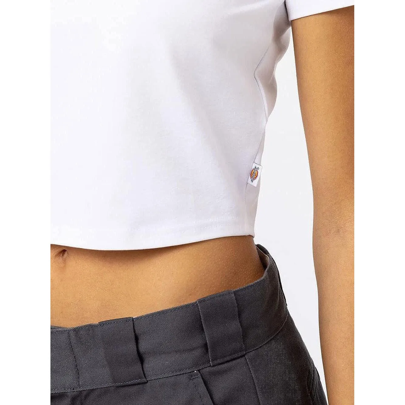 Dickies Women's Maple Valley Logo Cropped T-Shirt