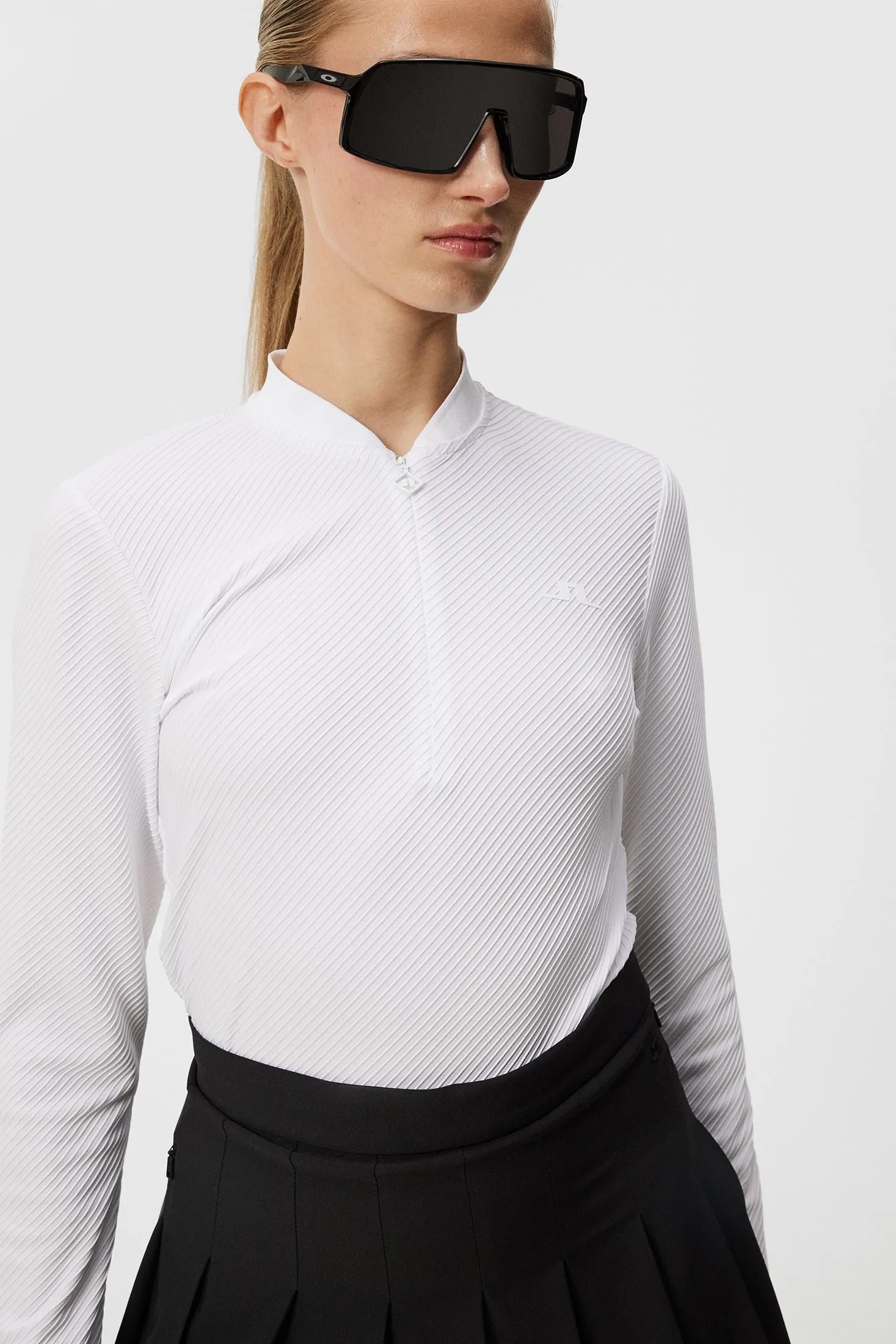 Leonora Mid Layer / White