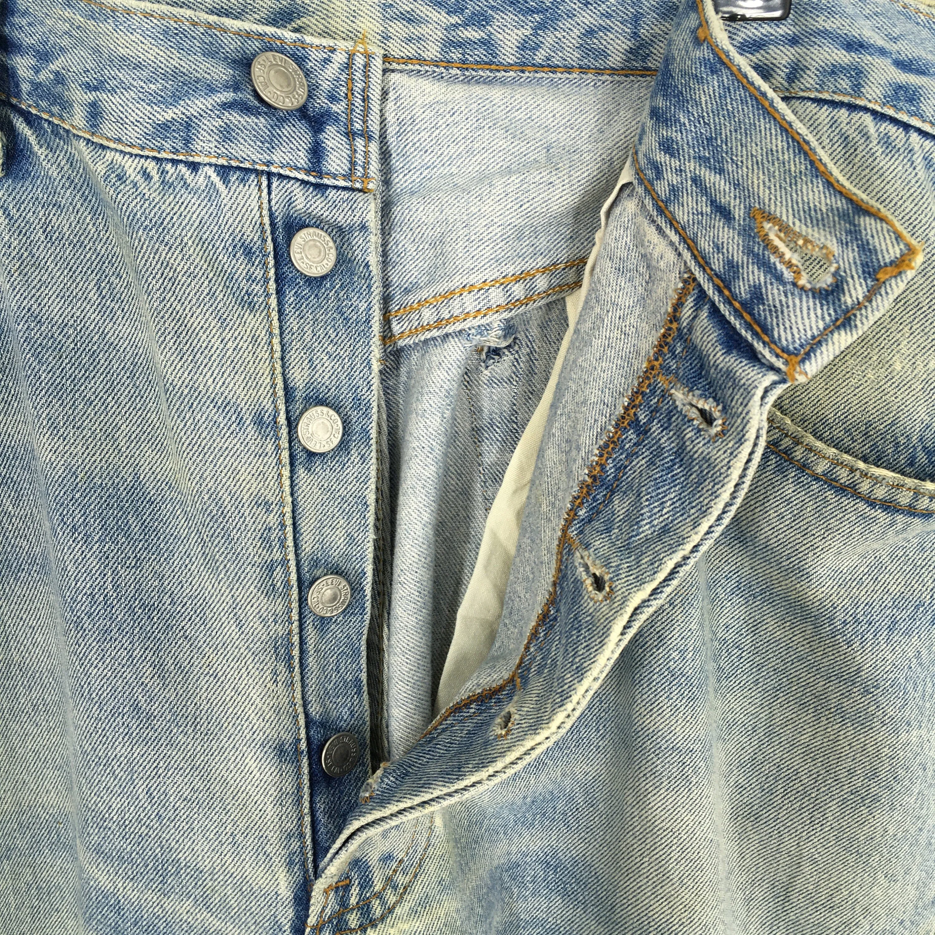 Levi's 501 Faded Blue Stonewash Jeans Size 35x28.5