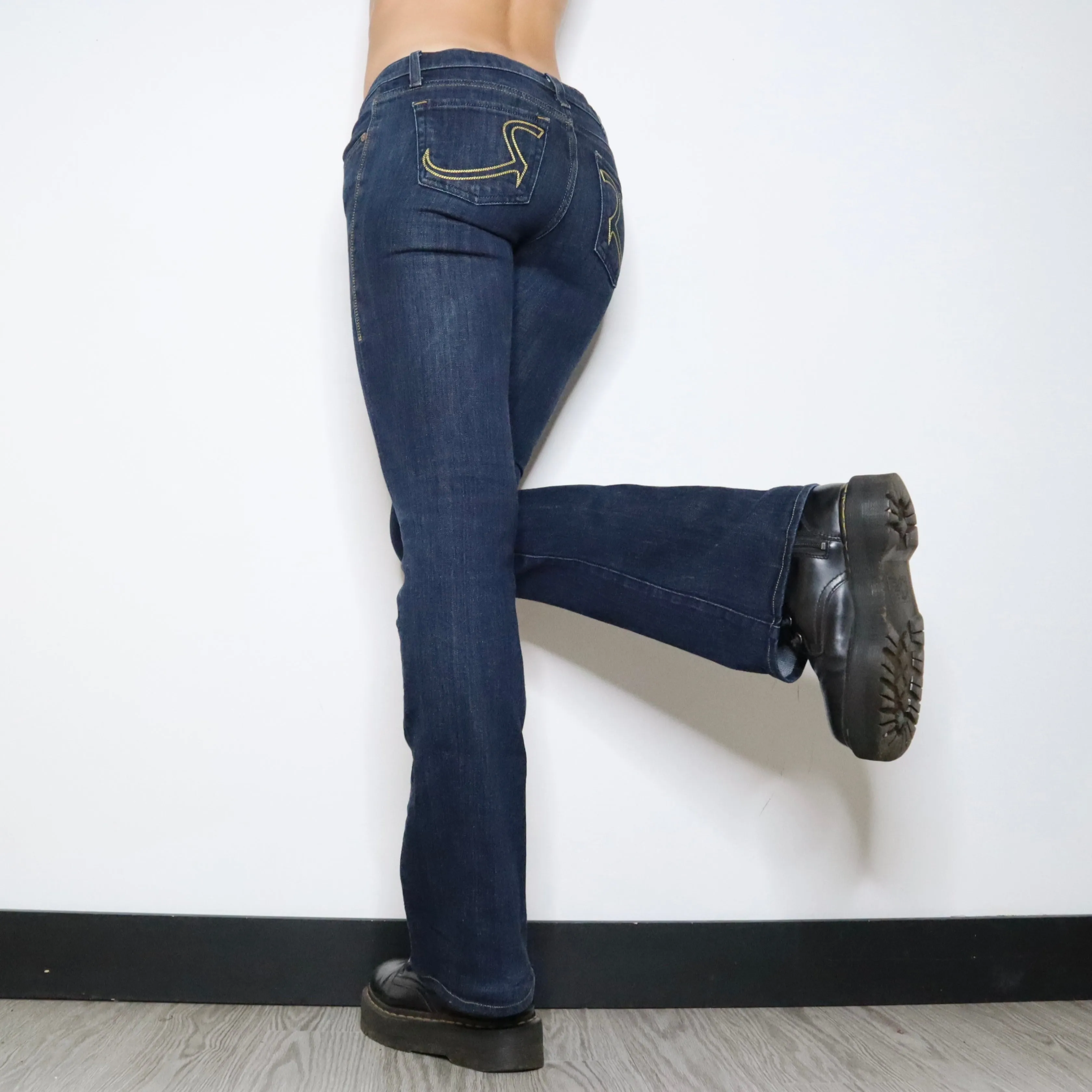 Low Waisted Flare Jeans (S)