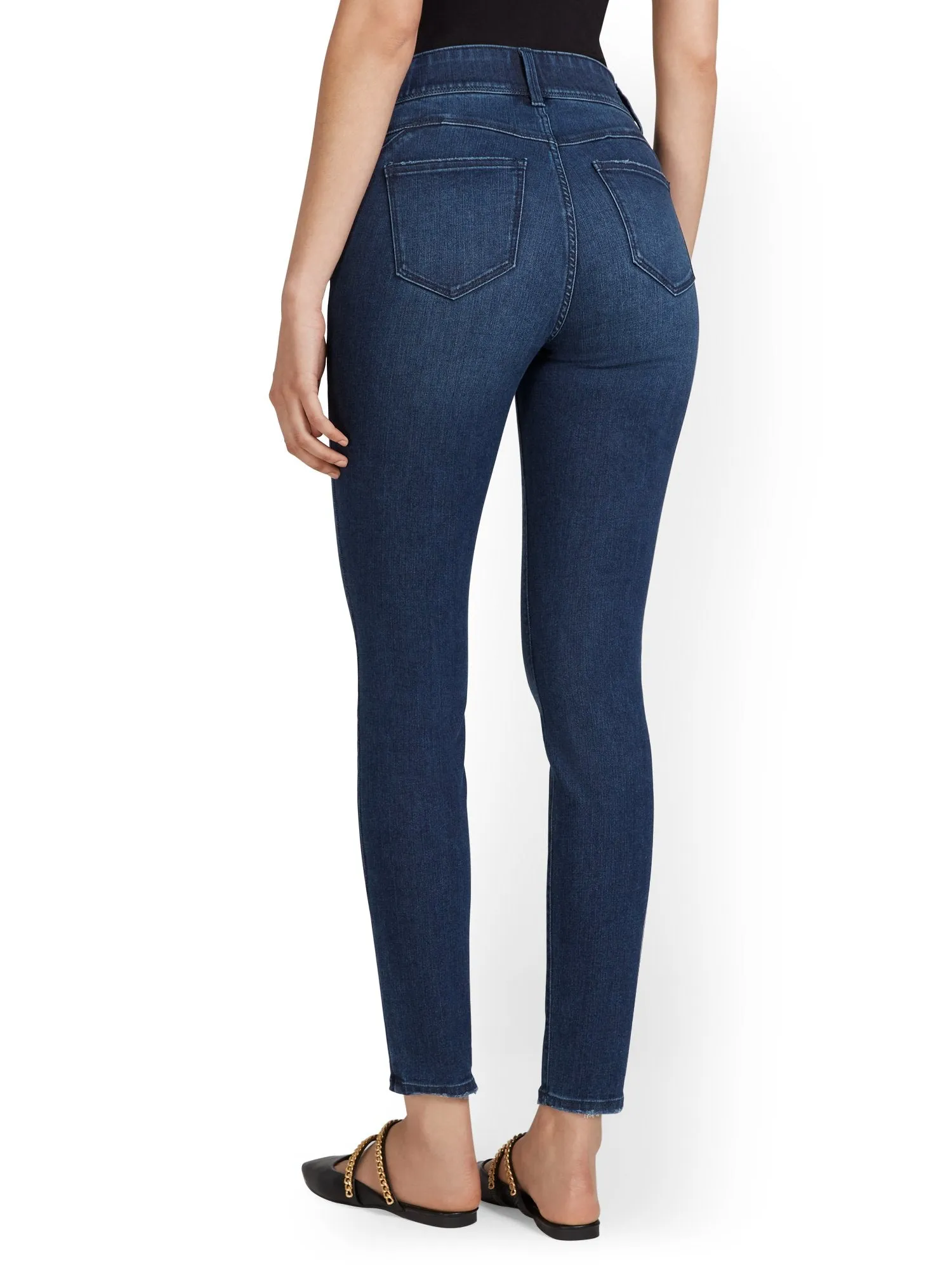 Petite Mya Curvy Ultra High-Waisted Super-Skinny Boost Jeans - Hamilton Wash