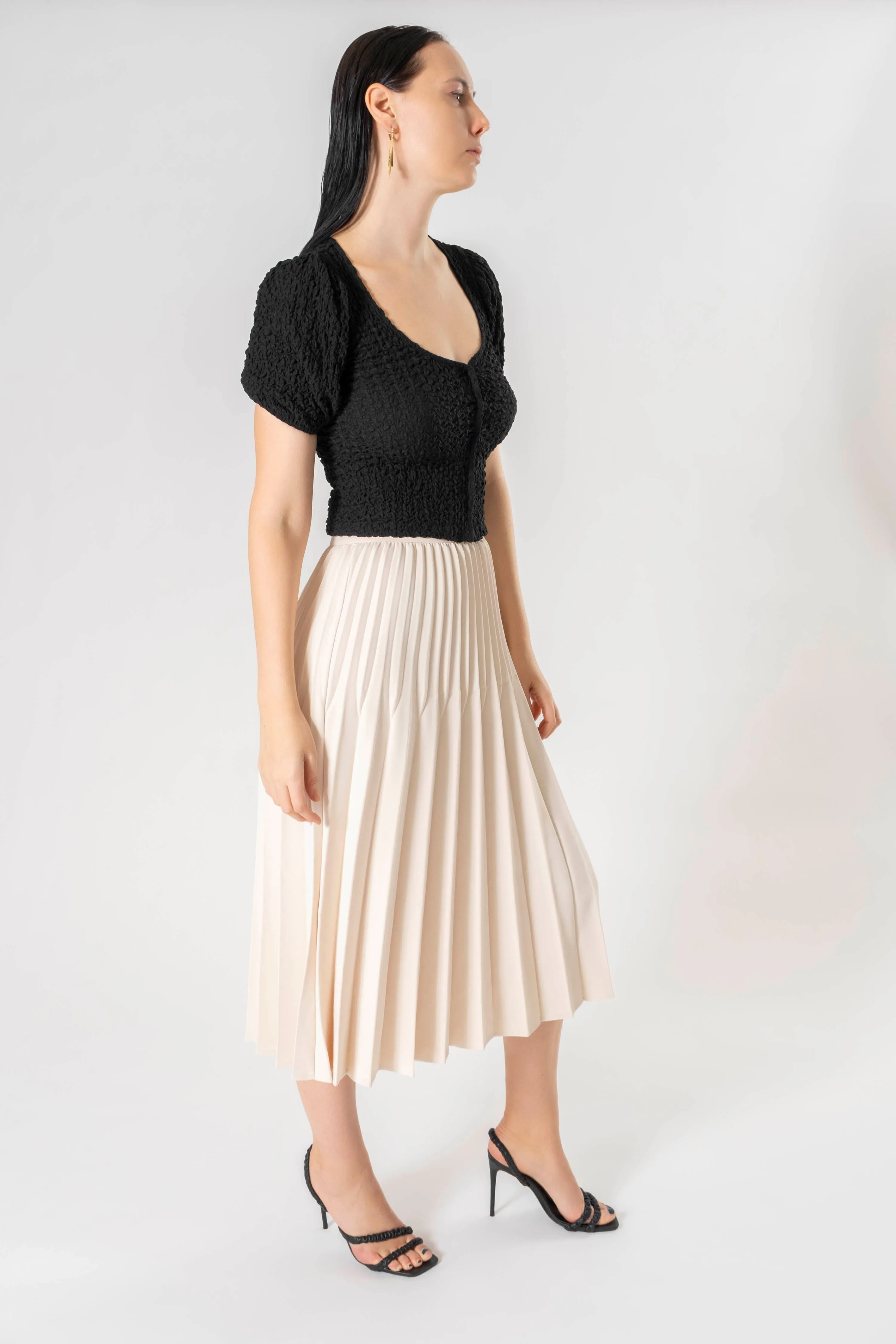 Woven Button Up Cropped Puff Sleeve Shrug Top